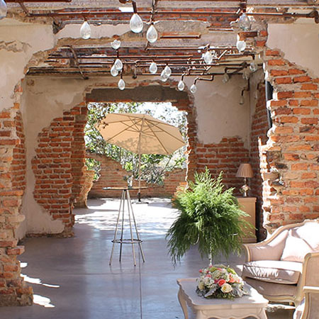 Ruinas Salón de Eventos La Gotera